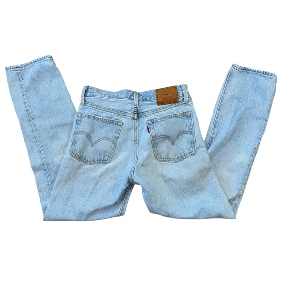 Levi's Denim - Levi’s Wedgie Straight Women’s 25 Light Wash Distressed Denim Casual Western